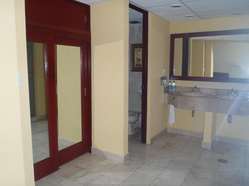 Hotel Casa Real Tehuacán الغرفة الصورة